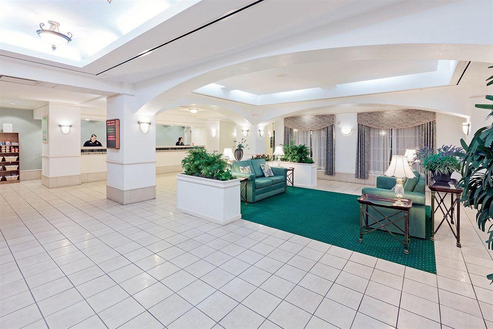 Hotel La Quinta By Wyndham San Antonio Airport Extérieur photo