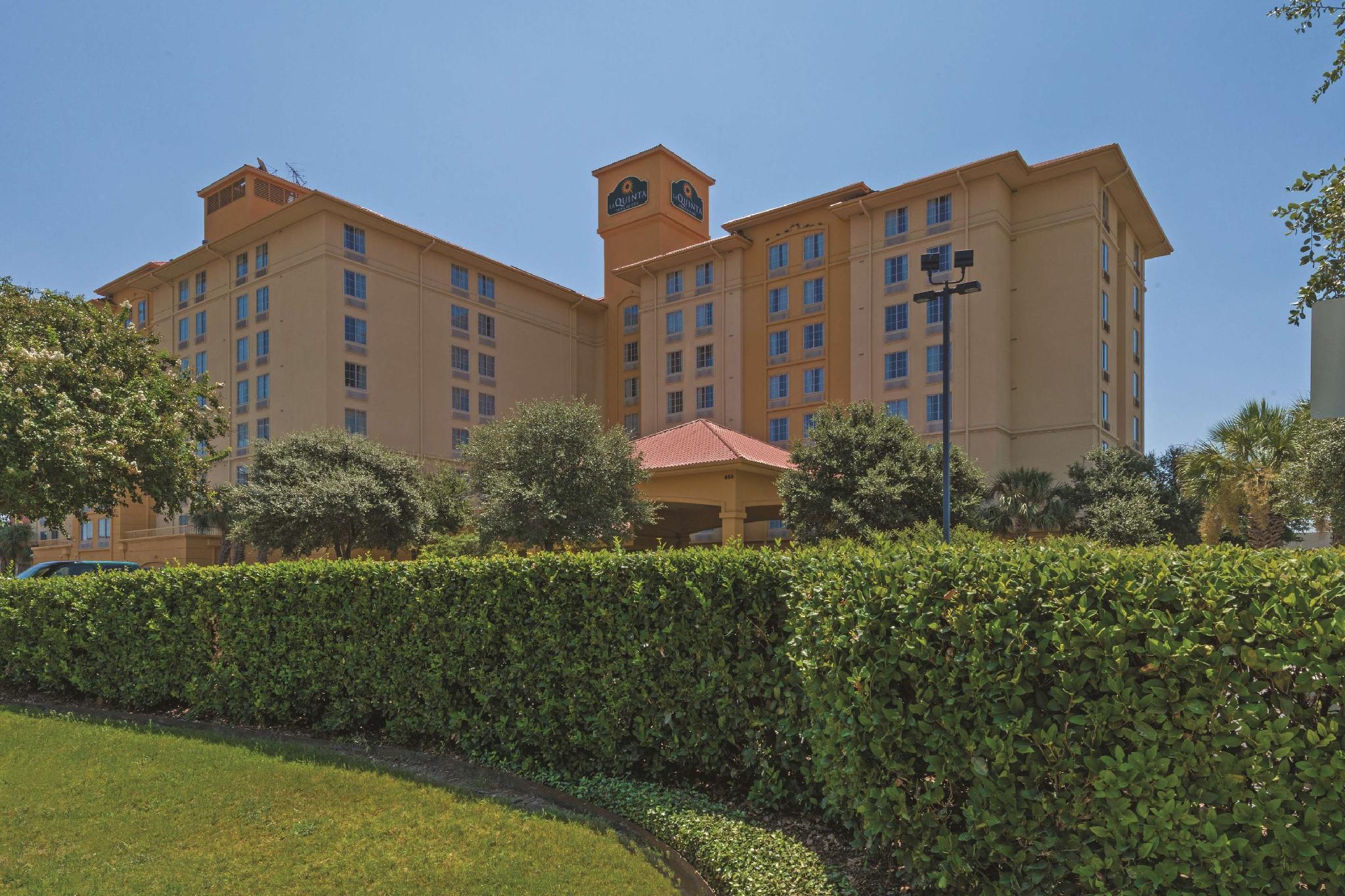 Hotel La Quinta By Wyndham San Antonio Airport Extérieur photo