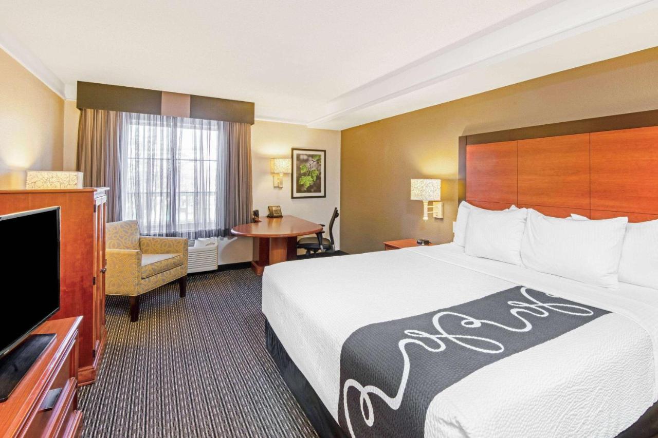 Hotel La Quinta By Wyndham San Antonio Airport Extérieur photo